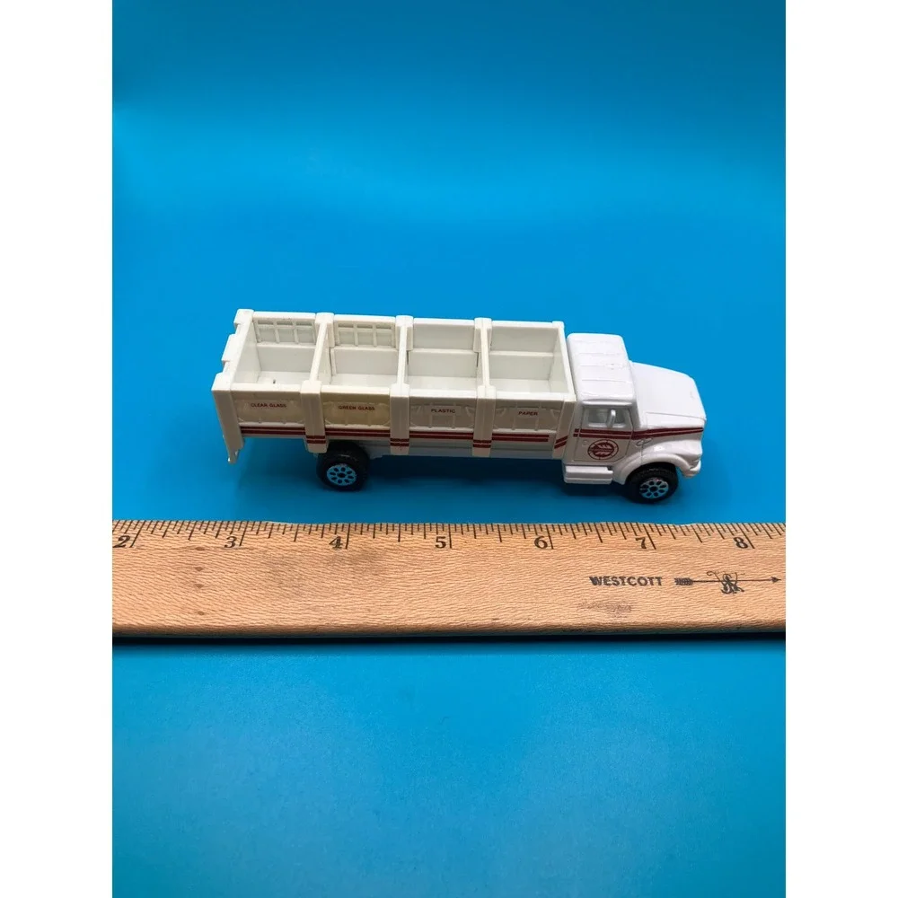 Road Champs Recycling Truck White Vintage 1993 RecycleAmerica Toy